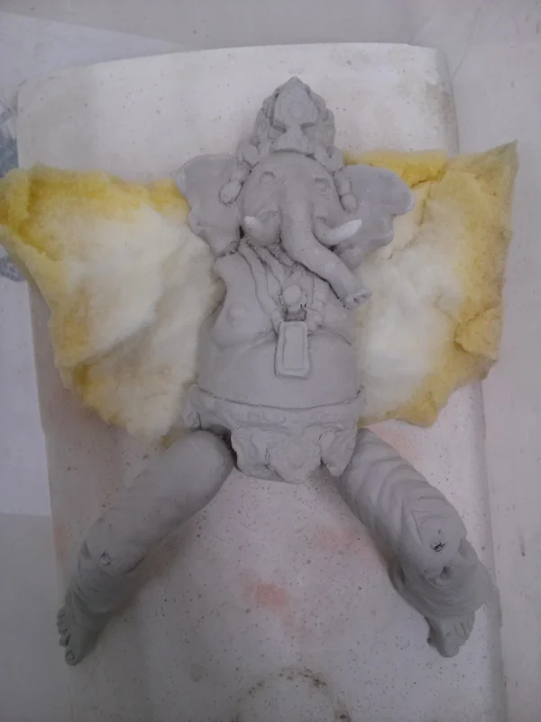 Ganesh (progress-legs)